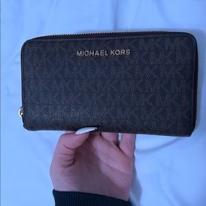 MK wallet